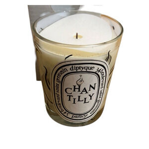 Diptyque Chantilly Scented Candle Decorative Glass White Theme 190g NEW